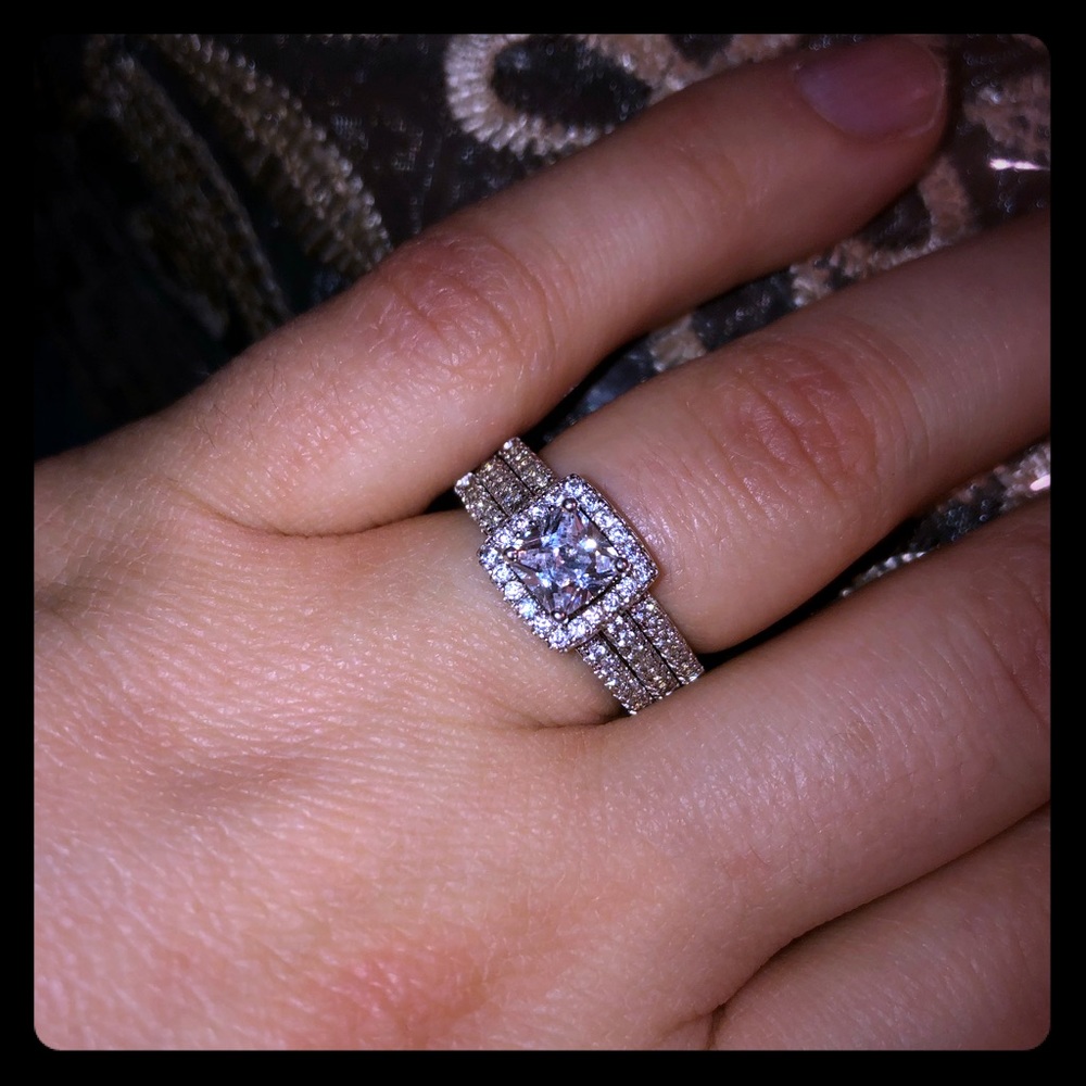 Diamond ring
